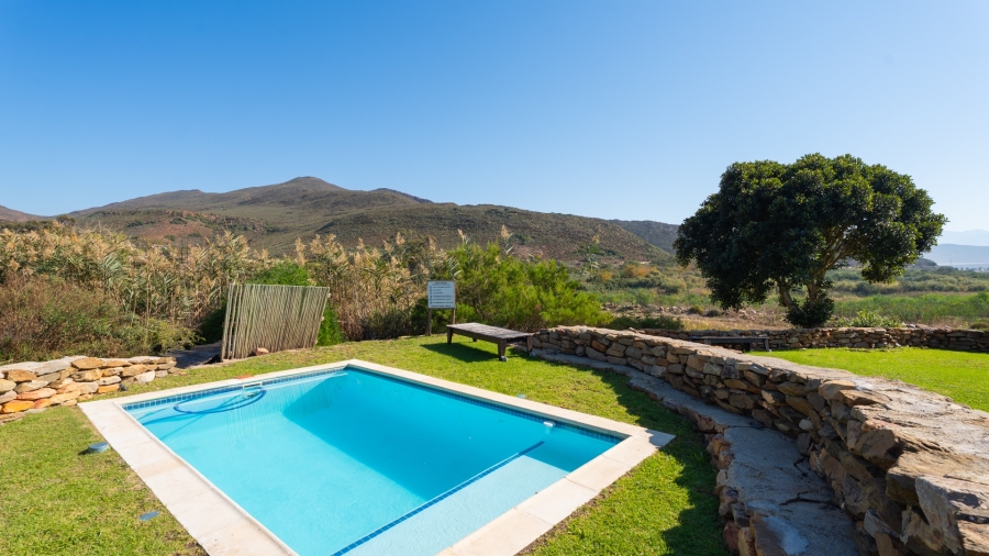 11 Bedroom Property for Sale in Robertson Western Cape